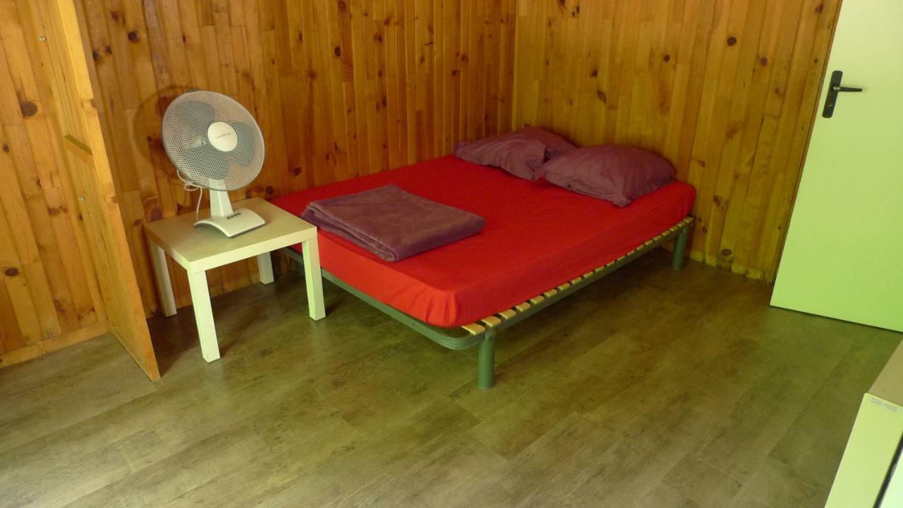 Gites La Foret Chenerailles Εξωτερικό φωτογραφία